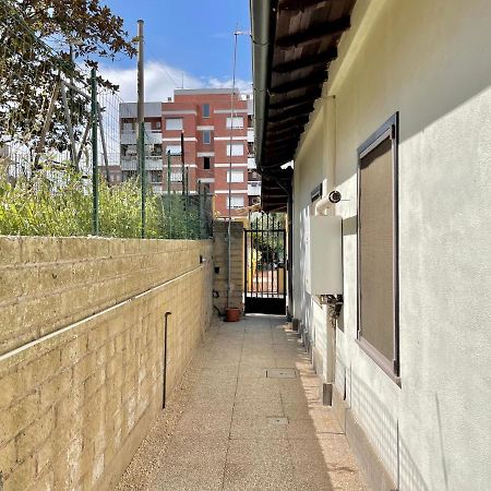 Independent House With Private Patio In Rome Villa Eksteriør bilde